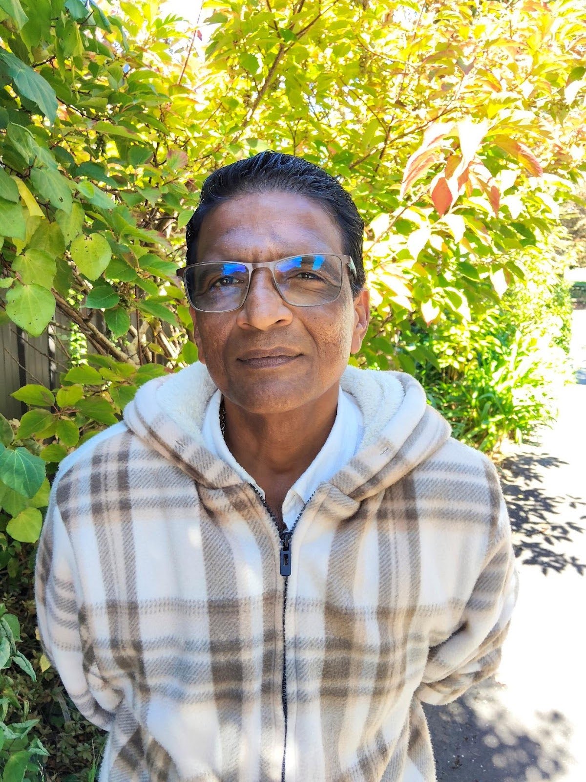 Russell Chamany, Communications Lead